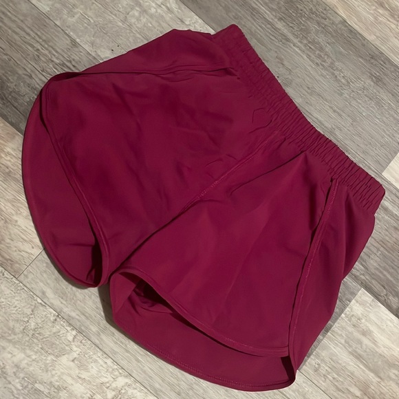 Shorts - Picture 1 of 2